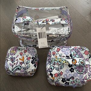 Vera Bradley 3 piece cosmetic set